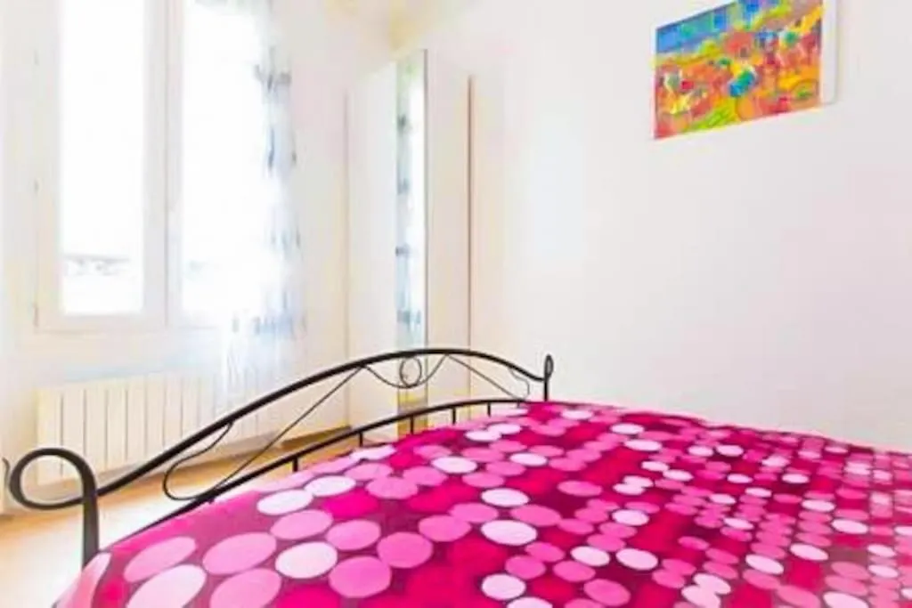 I Love Montmartre Eugene Suee - 2 Rooms ! Paris 0*,