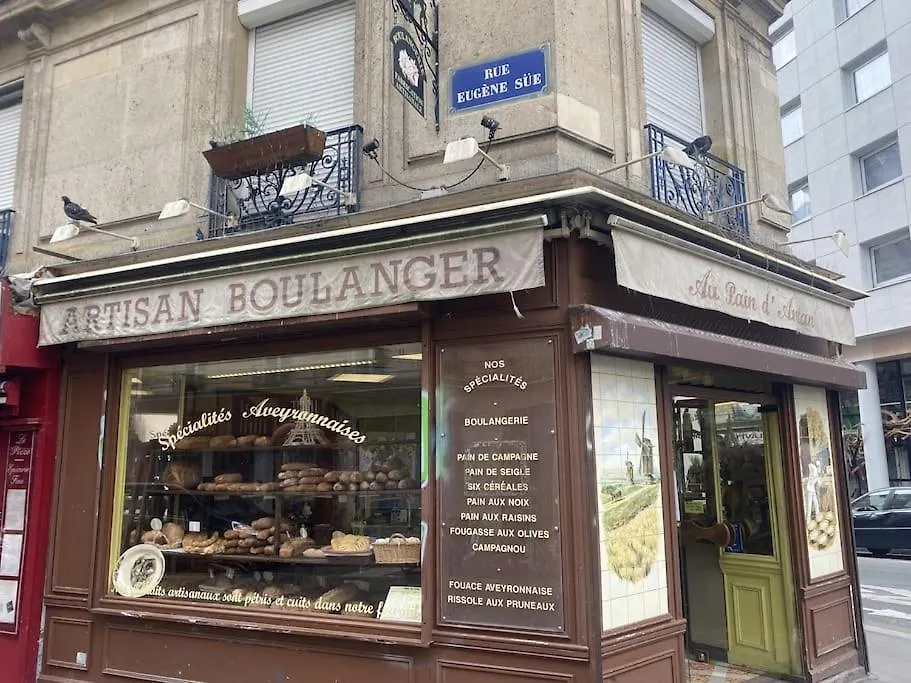 Daire I Love Montmartre Eugene Suee - 2 Rooms ! Paris Fransa